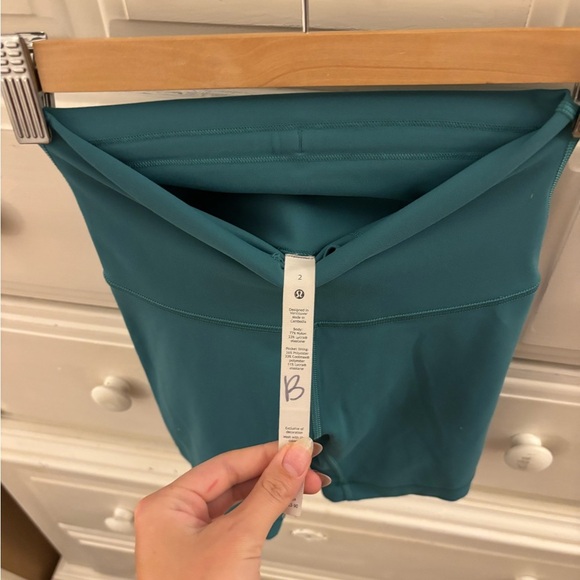 Lululemon Wunder Train High-Rise Short 6” in Teal Lagoon - Picture 4 of 5